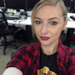 Meet your Posher, Angie